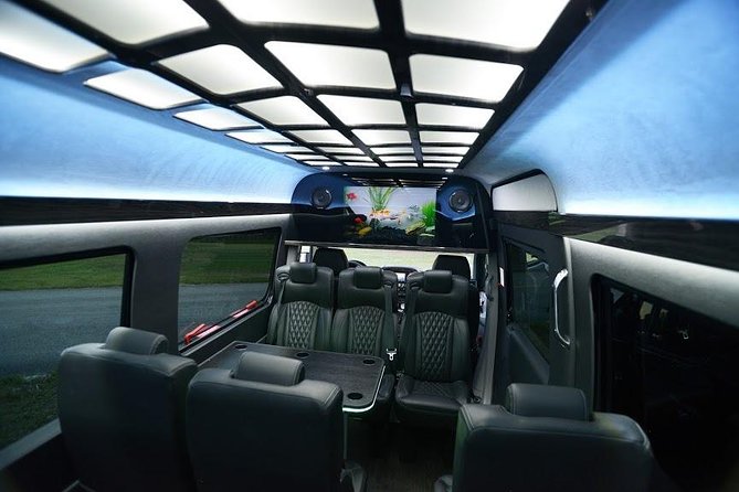 14 Passenger Luxury Sprinter Party Bus Ft Lauderdale 3 hour - Starting in Fort Lauderdale with a pickup that fits your day