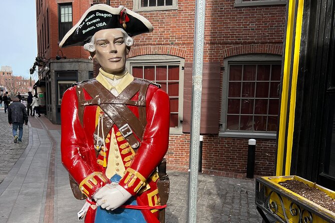 2 Hour Historic Pub Crawl in Boston - Green Dragon, Dirty Nelly’s, and the historic tavern route