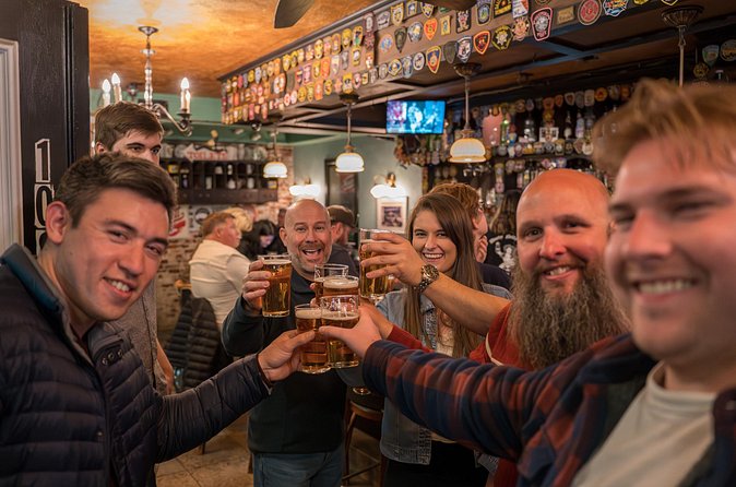 2 Hour Historic Pub Crawl in Boston - Finishing at Bell in Hand