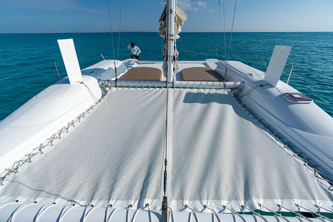2 in 1 Catamaran to Isla Mujeres Tour from Cancun with Open Bar - Forty Minutes to Get a Taste of Isla Mujeres