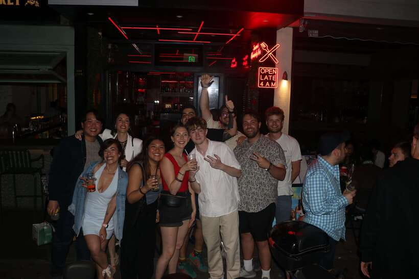4-Hour Shanghai Pub Crawl (bars & nightclub hopping) - The main drawbacks to consider