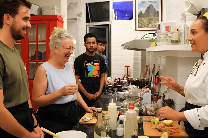 4h Cooking Class in Cancun with 8 Recipes & Bottomless Drinks - Cooking Mexican food in a real Cancun home