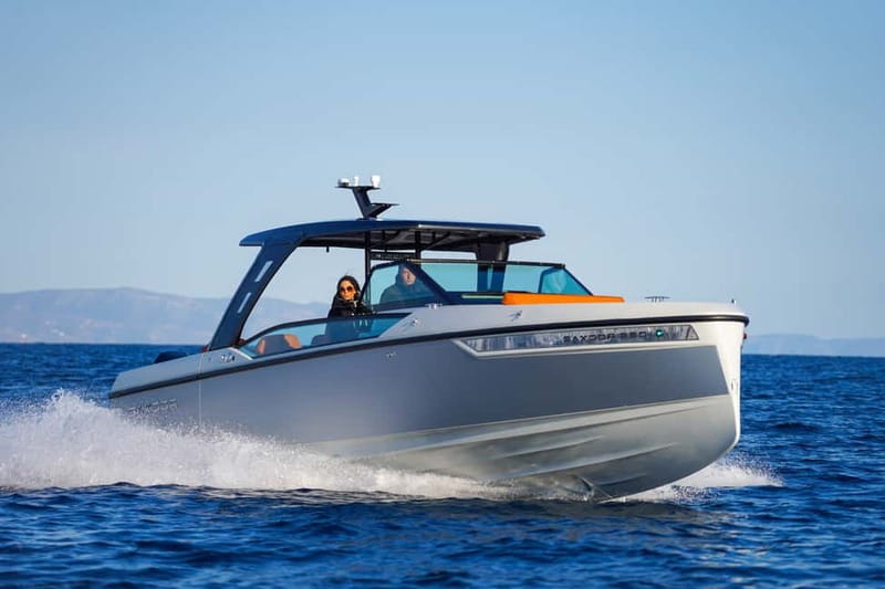 Adamantas: Speedboat Day Trip with Snorkel, Meals & Open Bar - Why a private boat is the right way to see Milos