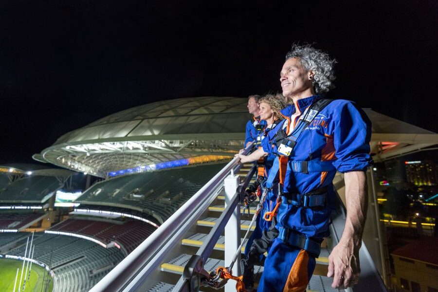 Adelaide: Adelaide Oval Night Roof Climb with Drink - A night climb above Adelaide Oval