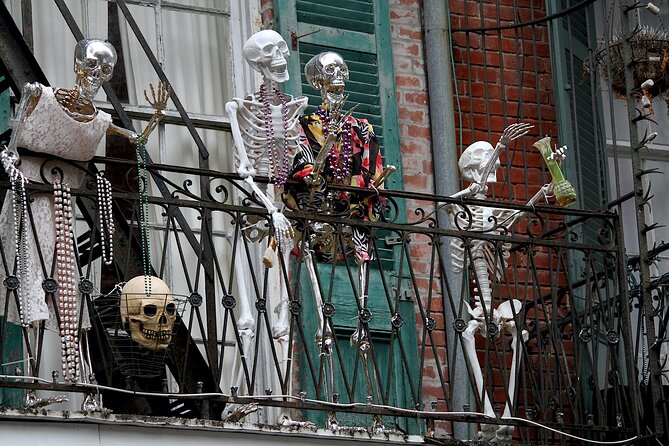 Adults Only Haunted Pub Crawl in New Orleans - Starting at Jackson Square with New Orleans after dark