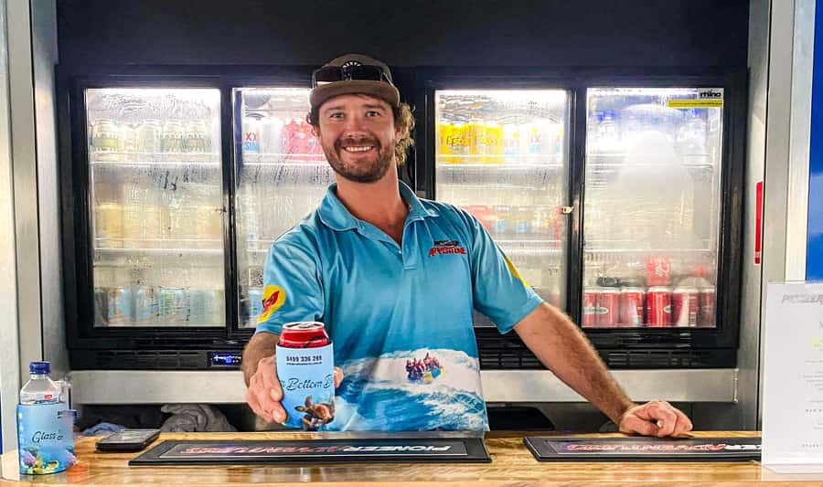 Airlie Beach: Bottoms Up Sunset Cruise with Drink - Commentary that keeps the trip lively