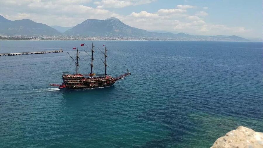 Alanya Barbossa Pirate Boat Tour with Soft Drinks Included - Alanya Castle from the water