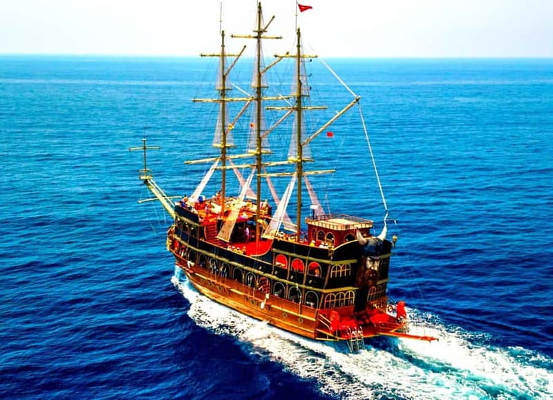 Alanya: Biggest Pirate Boat Tour with Soft Drinks and Lunch - Key points to know before booking