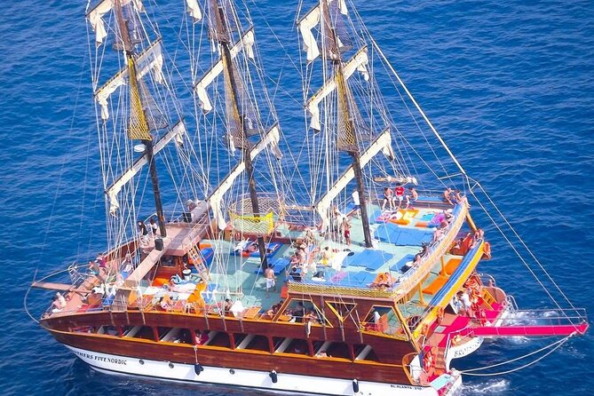 Alanya Catamaran Boat Tour with Lunch, Soft Drinks & Transfer - What matters most before you book