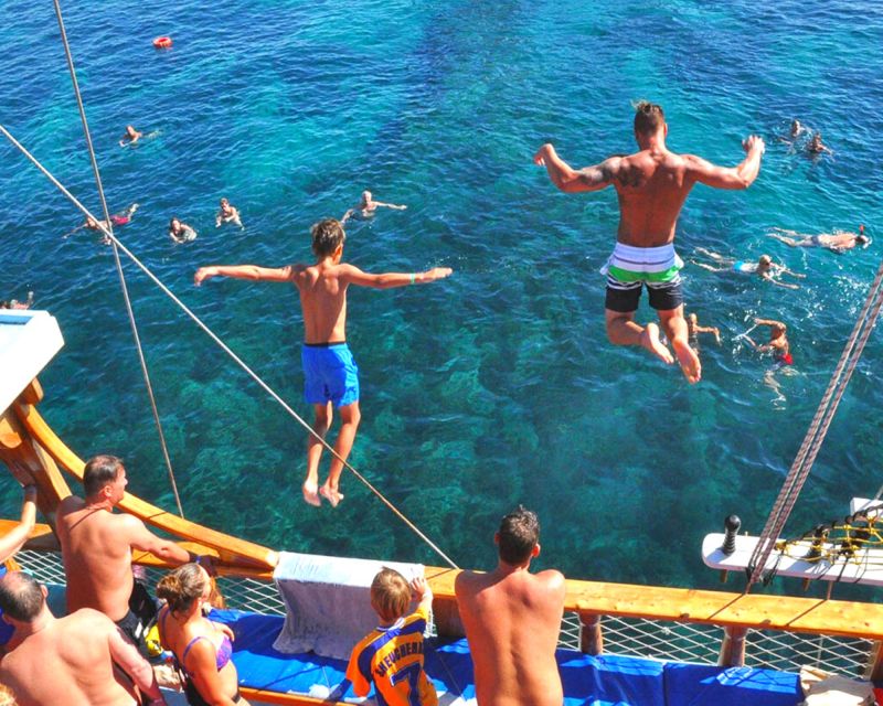 Alanya: Pirate Boat Tour with Unlimited Soft Drinks & Lunch - Ulas Beach and the quieter water stops