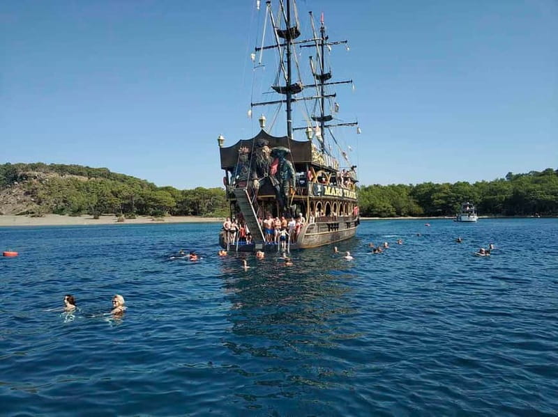 Alanya: Pirate Boat Trip with Meal, Drinks and Pickup Option - A pirate boat day built for fun