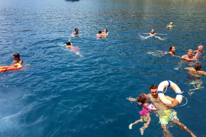 Alanya Pirate Boat Trip With Unlimited Drinks & Lunch - Timing: allow for a flexible seven-hour day