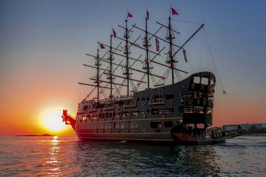 Alanya: Sunset Cruise and Party Boat - What the $33 Price Really Buys You