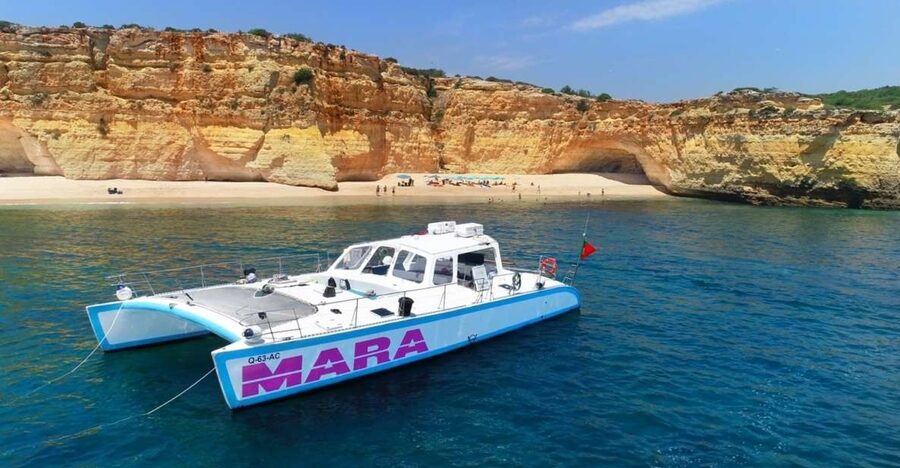 Albufeira: Catamaran Cruise with BBQ & Open Bar on the Beach - A beach stop with a proper Algarve lunch