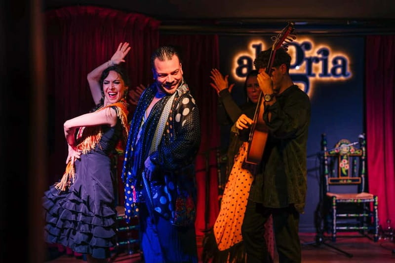 Alegria Flamenco in Malaga, with Transfer, Cocktail and Premium Location - Practical advice for a smoother evening