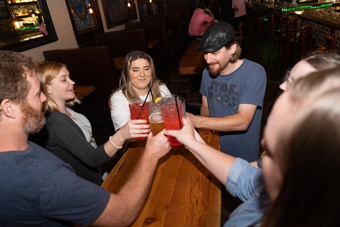 Alexandria Ghosts: Spirits & Spirits Haunted Pub Crawl - The stories behind Carlyle House and the Athenaeum