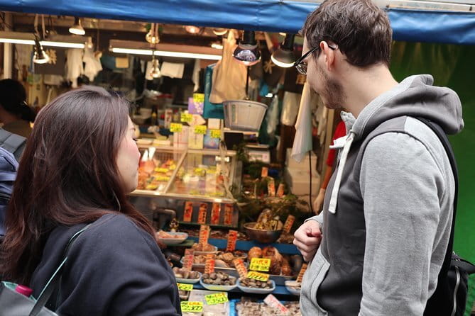 All-You-Can-Drink Bar Hopping Tour in Ueno - The final stop: ramen or a standing bar