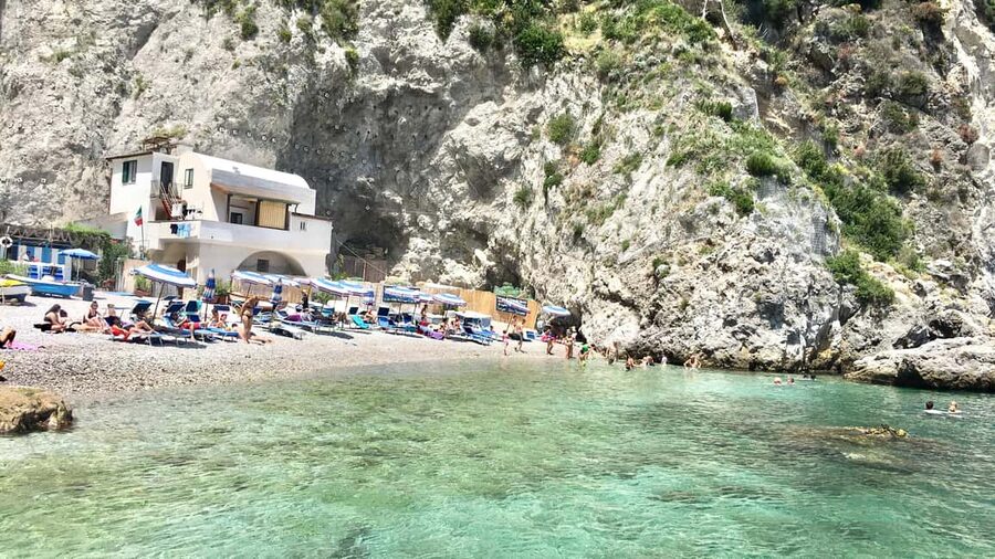 Amalfi coast small-group boat tour w/ drinks & sandwich - Food, drinks, and the real value of the day