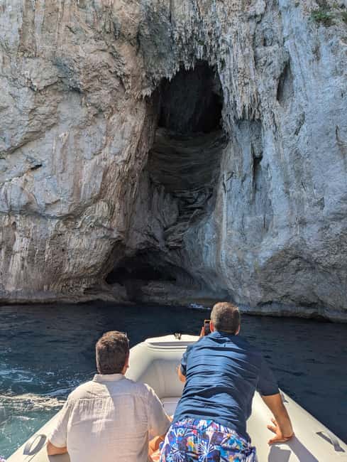 Amalfi coast small-group boat tour w/ drinks & sandwich - Why the coastline looks better from the boat