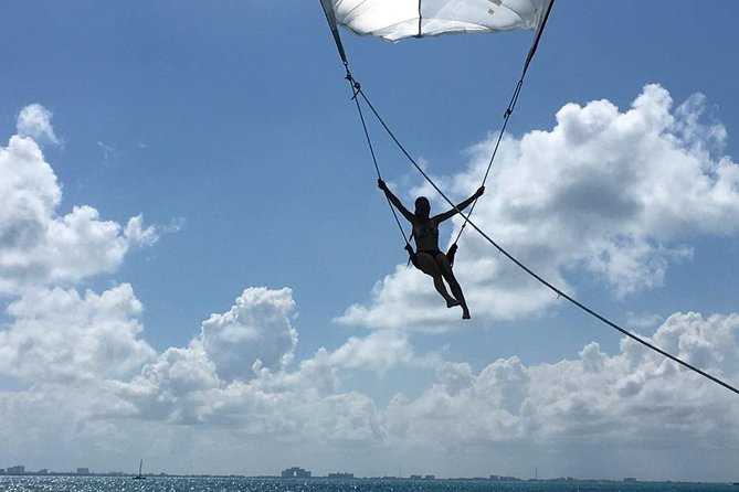 Amazing tour to the beauty Isla Mujeres with Snorkel and open bar - Who will enjoy this Isla Mujeres day