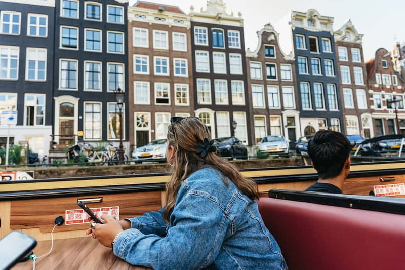 Amsterdam: City Centre Canal Cruise & Free Flower Cocktail - FAQ