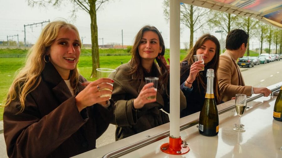 Amsterdam: Dutch Prosecco Party Bike - Should you book the Dutch Prosecco Party Bike?