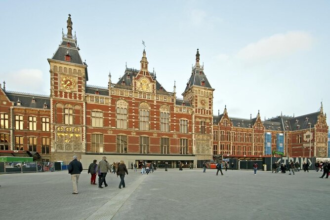 Amsterdam Guided Cruise with New York Pizza, Drinks and Ice Cream - Key points to know before booking