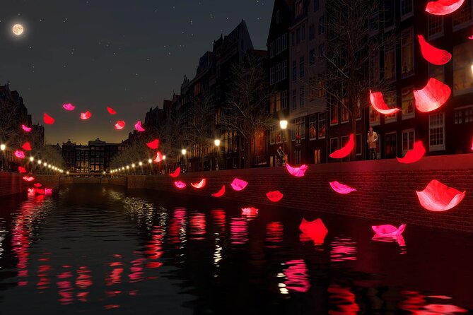 Amsterdam Light Festival: Canal Cruise + Bite & Unlimited Drinks - The 75-minute canal route