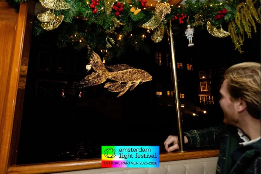 Amsterdam: Light Festival Heated Cruise + Unl Drinks & Snack - Should you book the Amsterdam Light Festival cruise?