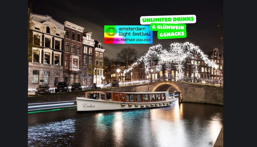 Amsterdam: Light Festival Heated Cruise w/ Drinks & Snacks - The early canal stretch: NEMO and the VOC ship
