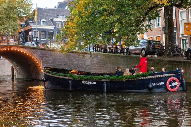 Amsterdam: Light Festival Open Boat - Unl. Drinks Option - Artis and the Final Stretch of the Route