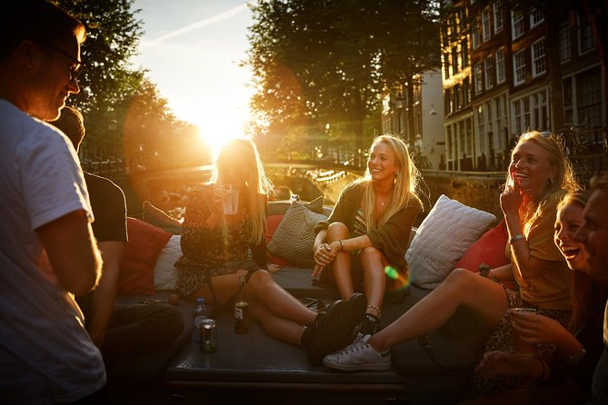 Amsterdam Light Festival: Saloon Boat Cruise + Hot Drinks & Bite - How the price compares with other canal cruises