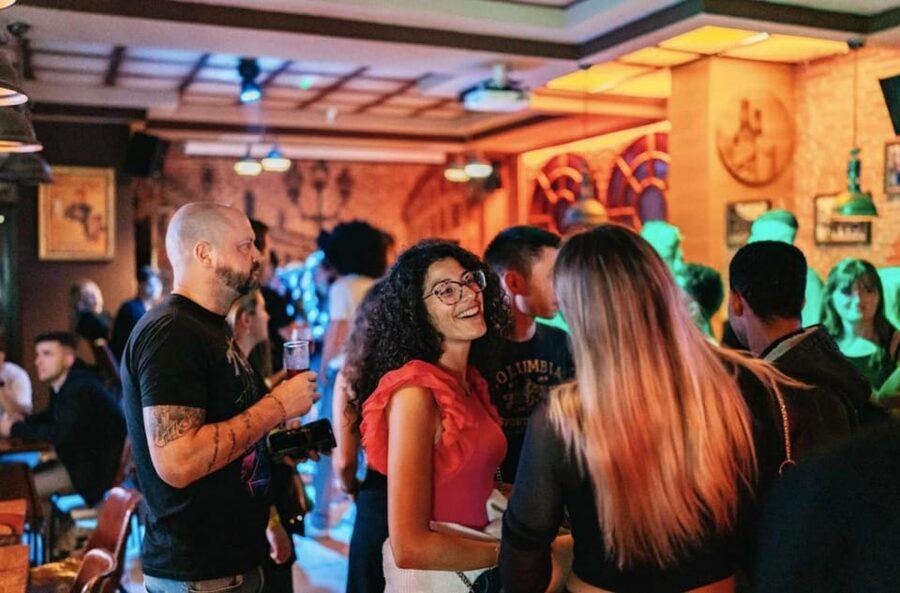 Amsterdam: Ludwig's Red Light Pub Crawl with VIP Club Entry - Ludwig, Manu, Aria, and a guide-led night