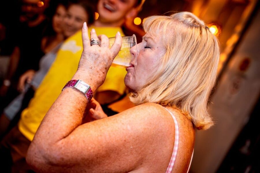 Amsterdam: Original Pub Crawl Party with VIP Entrance - Shots, specials, and what you still pay for