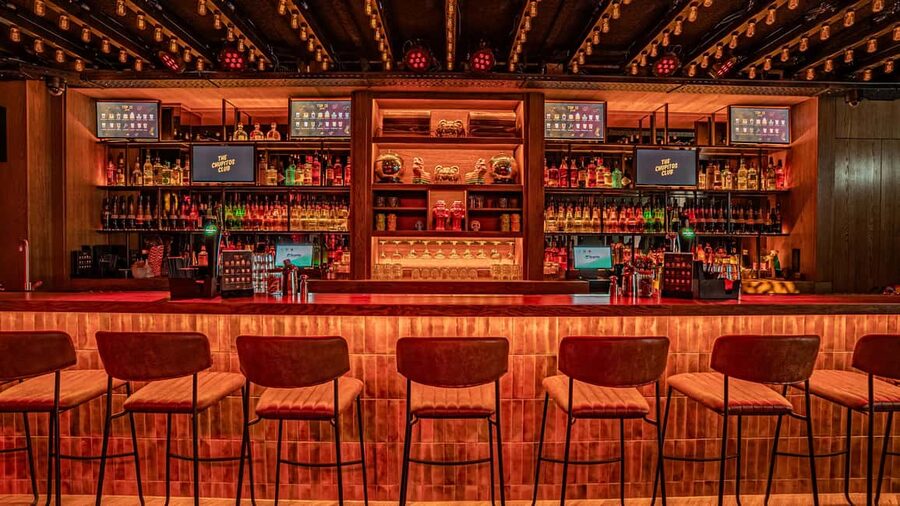 Amsterdam: Party Cocktail and Shot Workshop with Free Drinks - Layering shooters, from B-52 to fire tricks