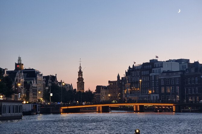 Amsterdam Private Boat Tour With Drinks - EN ES FR - The Red Light District beyond its reputation