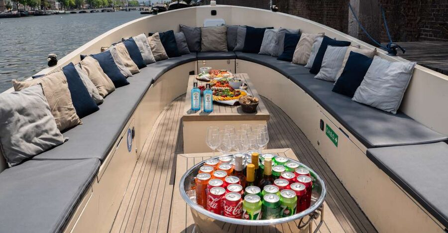 Amsterdam: Private Canal Booze Cruise with Unlimited Drinks - The Seven Bridges viewpoint