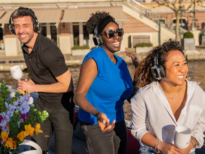 Amsterdam: Private Luxury Cruise with Drinks & Silent Disco - Drinks, supplies, and what unlimited means here