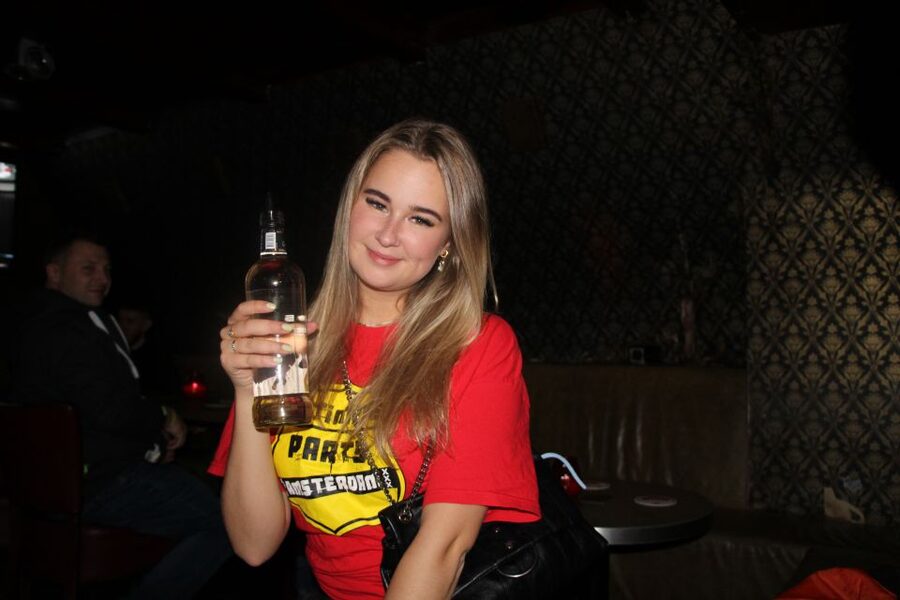 Amsterdam: Red-Light District Pub Crawl and Booze Boat Tour - Practical planning for the full day