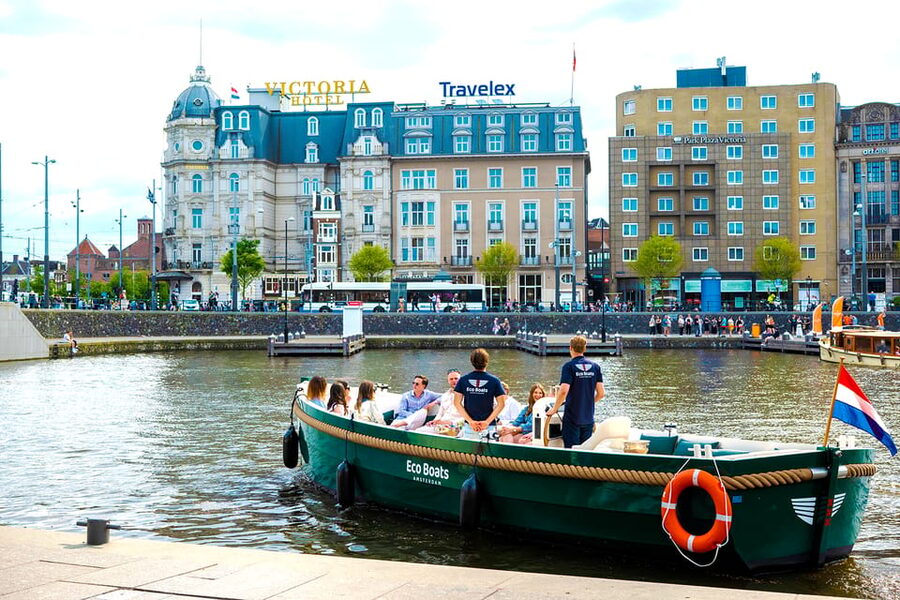 Amsterdam: The Newest Canal Cruise with Drink Option - Canal Belt views and the Dancing Houses