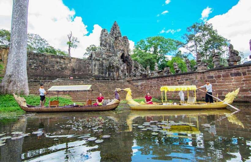 Angkor Bike tour & Gondola Sunset Boat w/ Drinks & Snack - Seeing Angkor Wat from the outside