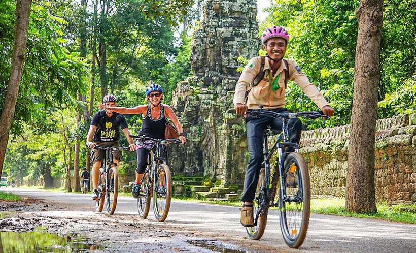 Angkor Bike tour & Gondola Sunset Boat w/ Drinks & Snack - The gondola cruise and sunset finish