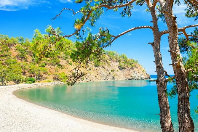 Antalya / Kemer : Mega Star Party Boat Trip w/ Lunch & Transfer - Who will enjoy this boat trip most