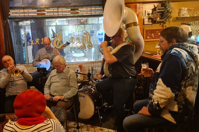 Antwerp Pub Crawl - Live music and weekend energy at Café Cabron