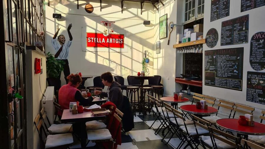 Antwerp: Pub Crawl in the Historical City - Who Will Enjoy This Antwerp Pub Crawl