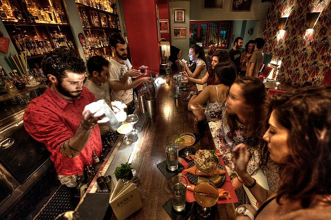 Athens by Night: Small Group Sightseeing with Drinks and Food Tasting - Why Athens by Night is useful on your first evening