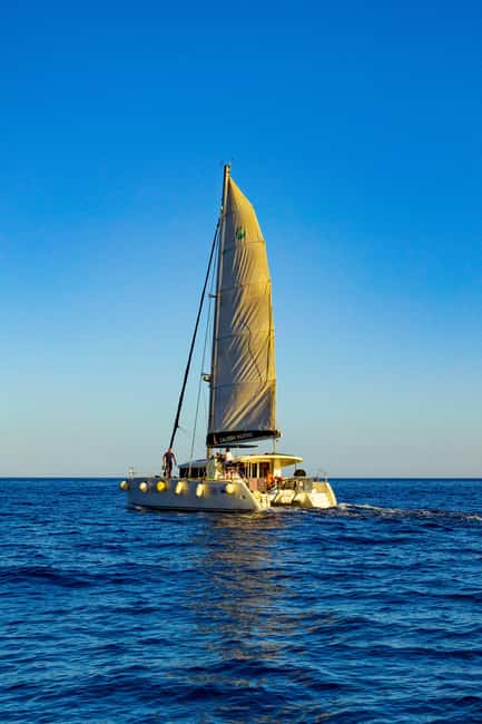Athens: Private Catamaran Cruise w/ BBQ, Open Bar & Transfer - From Athens streets to Kallithea Marina