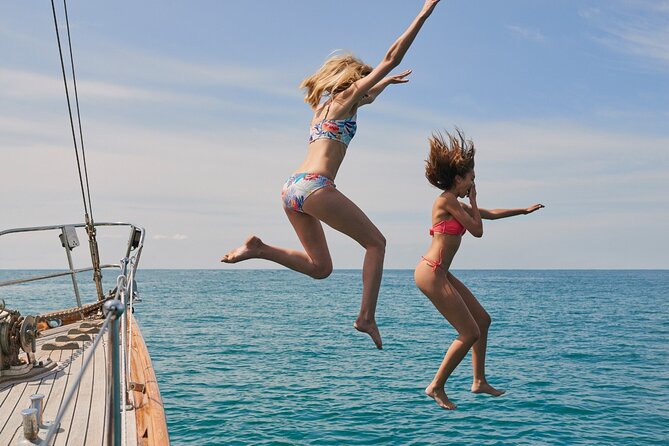 Athens Riviera Half-Day Cruise – Swim, Lunch & Drinks Included! - Starting at Pasalimani in Piraeus