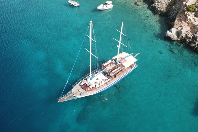 Athens Riviera Half-Day Cruise – Swim, Lunch & Drinks Included! - Lunch and a second swim near Vouliagmeni