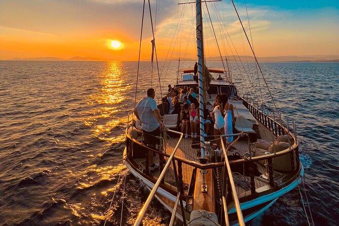 Athens Riviera Sunset Cruise with Snacks and Drinks Included - Quick take: what matters most